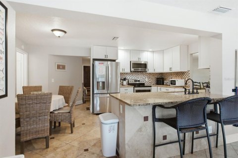Casa en venta en Seminole, Florida, 4 dormitorios, 190.17 m2 № 2387625 - foto 19