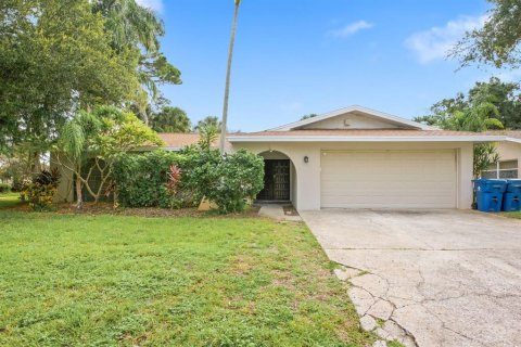 Casa en venta en Seminole, Florida, 4 dormitorios, 190.17 m2 № 2387625 - foto 2