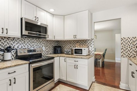 Casa en venta en Seminole, Florida, 4 dormitorios, 190.17 m2 № 2387625 - foto 16