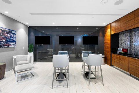 Condo in Fort Lauderdale, Florida, 3 bedrooms  № 2392406 - photo 30
