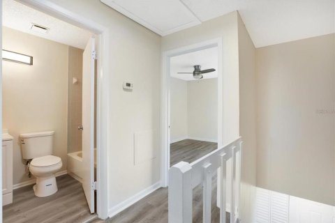 Condominio en venta en Land O' Lakes, Florida, 2 dormitorios, 95.88 m2 № 2094313 - foto 3
