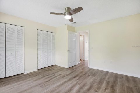 Condominio en venta en Land O' Lakes, Florida, 2 dormitorios, 95.88 m2 № 2094313 - foto 11