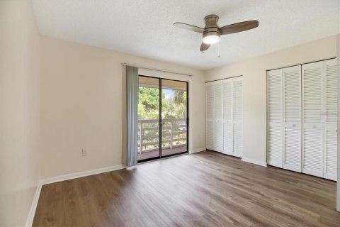 Condominio en venta en Land O' Lakes, Florida, 2 dormitorios, 95.88 m2 № 2094313 - foto 6