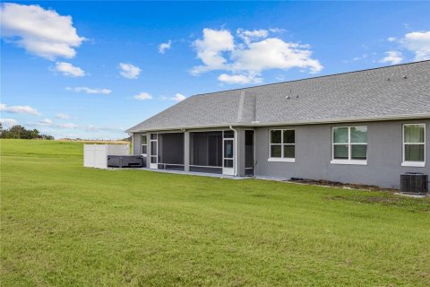House in Ocala, Florida 3 bedrooms, 246.47 sq.m. № 1899797 - photo 27