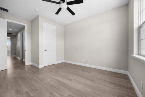 House in Ocala, Florida 3 bedrooms, 246.47 sq.m. № 1899797 - photo 21
