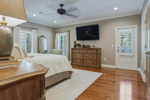 House in Tampa, Florida 4 bedrooms, 223.52 sq.m. № 2092030 - photo 23