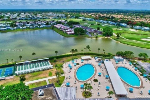 Condo in Delray Beach, Florida, 1 bedroom  № 1947949 - photo 4