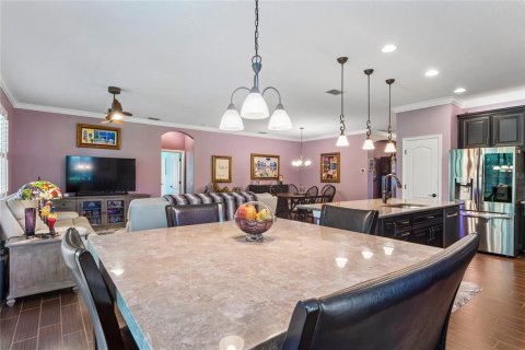 House in Land O' Lakes, Florida 3 bedrooms, 223.71 sq.m. № 2151535 - photo 20