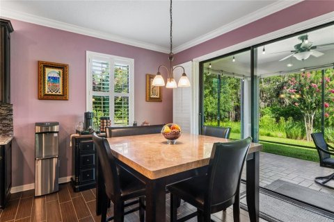 House in Land O' Lakes, Florida 3 bedrooms, 223.71 sq.m. № 2151535 - photo 18
