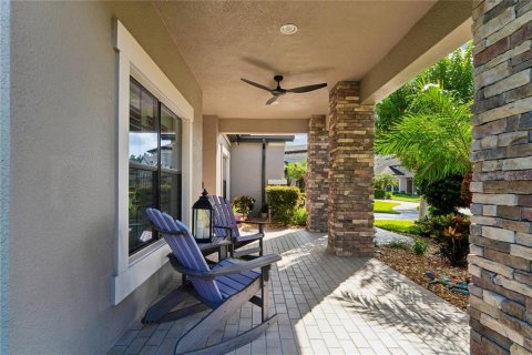 House in Land O' Lakes, Florida 3 bedrooms, 223.71 sq.m. № 2151535 - photo 6