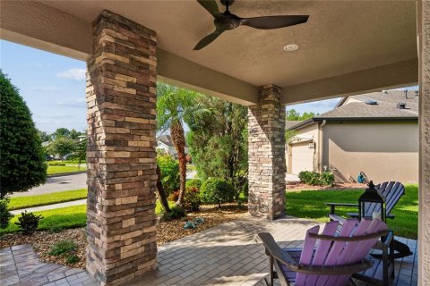 House in Land O' Lakes, Florida 3 bedrooms, 223.71 sq.m. № 2151535 - photo 5