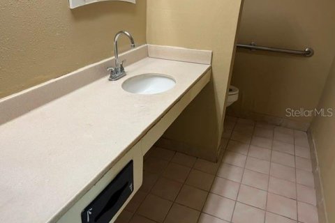 Condo in Orlando, Florida, 1 bedroom  № 2148978 - photo 6