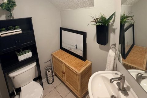 Touwnhouse à louer à Tampa, Floride: 3 chambres, 126.72 m2 № 2378232 - photo 8