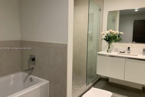Hotel in Hollywood, Florida 2 bedrooms, 103.12 sq.m. № 1874622 - photo 18