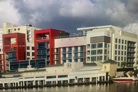 Hotel in Hollywood, Florida 2 bedrooms, 103.12 sq.m. № 1874622 - photo 21