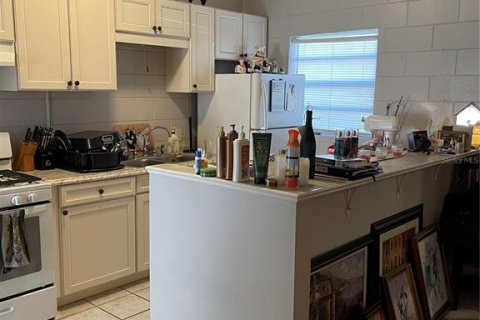 Commercial property in Umatilla, Florida 3 bedrooms, 105.44 sq.m. № 1716834 - photo 18