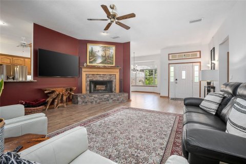 Casa en venta en DeLand, Florida, 4 dormitorios, 239.22 m2 № 1849793 - foto 9