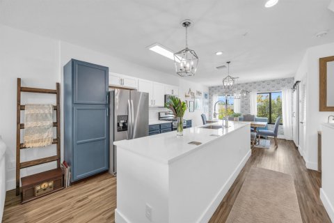 Touwnhouse à vendre à Lake Worth, Floride: 2 chambres, 151.62 m2 № 2078306 - photo 8
