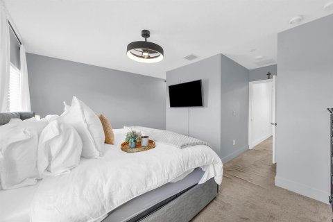 Touwnhouse à vendre à Lake Worth, Floride: 2 chambres, 151.62 m2 № 2078306 - photo 15