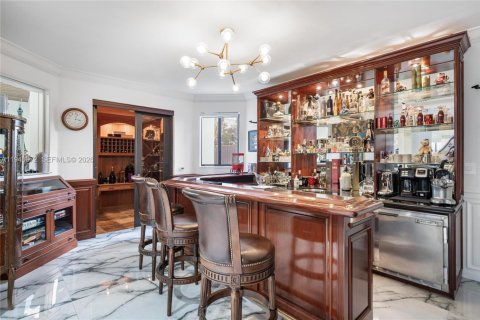 Casa en venta en North Miami Beach, Florida, 6 dormitorios, 525.64 m2 № 2010777 - foto 12