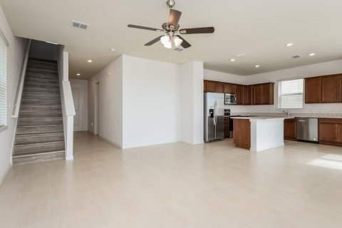 Casa en alquiler en Kissimmee, Florida, 4 dormitorios, 205.04 m2 № 2102936 - foto 6