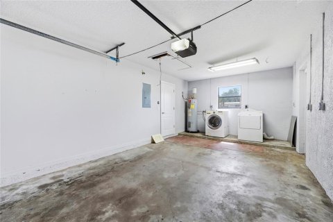 Villa ou maison à vendre à Cocoa, Floride: 2 chambres, 115.85 m2 № 2214324 - photo 19