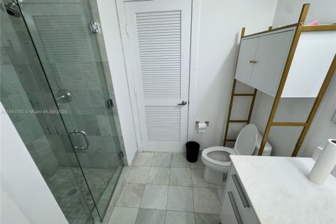 Снять в аренду кондоминиум в Майами, Флорида 56.11м2, № 1930238 - фото 9
