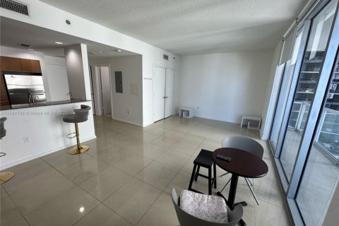 Снять в аренду кондоминиум в Майами, Флорида 56.11м2, № 1930238 - фото 13
