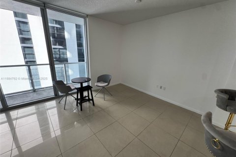 Снять в аренду кондоминиум в Майами, Флорида 56.11м2, № 1930238 - фото 10