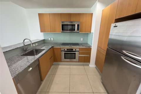 Снять в аренду кондоминиум в Майами, Флорида 56.11м2, № 1930238 - фото 6