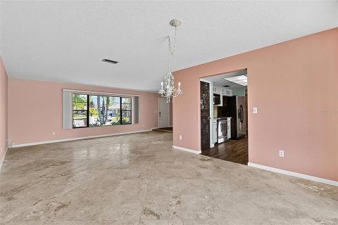 Villa ou maison à vendre à Palm Coast, Floride: 3 chambres, 199.18 m2 № 2296302 - photo 27