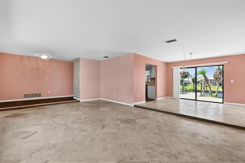 Villa ou maison à vendre à Palm Coast, Floride: 3 chambres, 199.18 m2 № 2296302 - photo 25