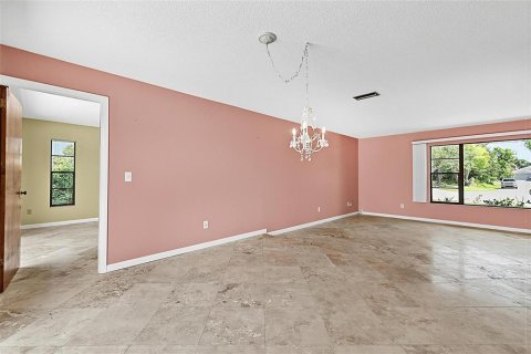 Villa ou maison à vendre à Palm Coast, Floride: 3 chambres, 199.18 m2 № 2296302 - photo 28
