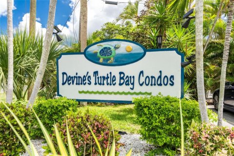Condominio en alquiler en Englewood, Florida, 2 dormitorios, 81.75 m2 № 1734156 - foto 13