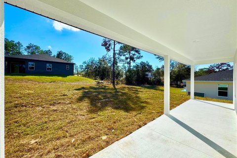 House in Citrus Springs, Florida 3 bedrooms, 142.05 sq.m. № 1530683 - photo 10