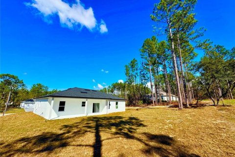 House in Citrus Springs, Florida 3 bedrooms, 142.05 sq.m. № 1530683 - photo 7