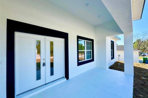 House in Citrus Springs, Florida 3 bedrooms, 142.05 sq.m. № 1530683 - photo 5