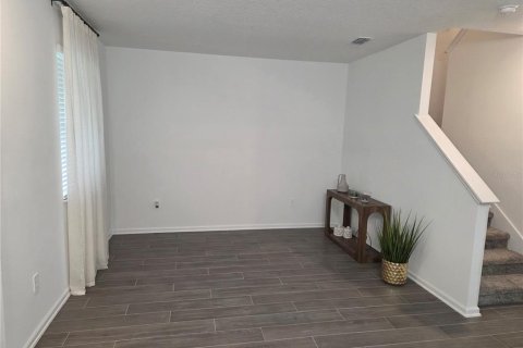 Touwnhouse à vendre à Kissimmee, Floride: 3 chambres, 163.04 m2 № 2117623 - photo 9