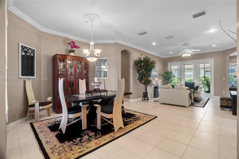 House in Boynton Beach, Florida 2 bedrooms, 213.58 sq.m. № 1797719 - photo 6
