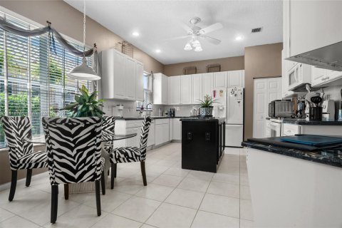 House in Boynton Beach, Florida 2 bedrooms, 213.58 sq.m. № 1797719 - photo 12