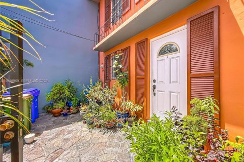 Touwnhouse à vendre à North Miami, Floride: 2 chambres, 134.15 m2 № 2004724 - photo 20