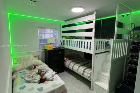 Купить виллу или дом в Майами, Флорида 3 спальни, 134.71м2, № 2050899 - фото 9