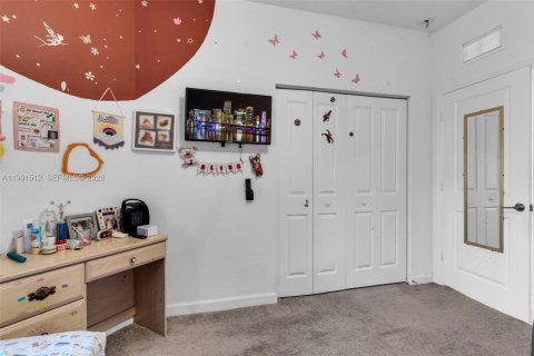 Townhouse in Homestead, Florida 3 bedrooms, 173.91 sq.m. № 2056392 - photo 21