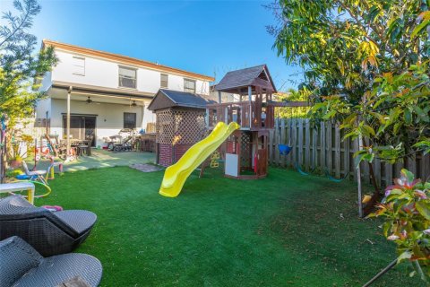 Townhouse in Homestead, Florida 3 bedrooms, 173.91 sq.m. № 2056392 - photo 26