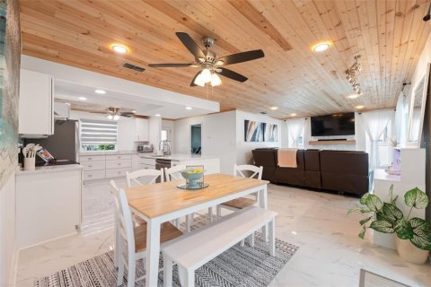Casa en venta en Hudson, Florida, 3 dormitorios, 122.63 m2 № 1900616 - foto 29