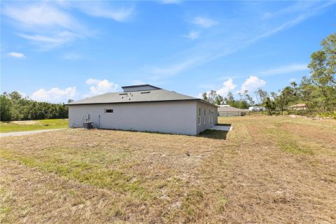 House in Ocala, Florida 4 bedrooms, 170.29 sq.m. № 1835035 - photo 11