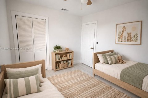 House in Sweetwater, Florida 2 bedrooms, 60.39 sq.m. № 2391929 - photo 5