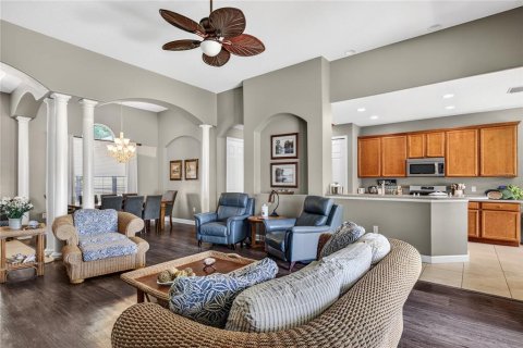 Casa en venta en Grand Island, Florida, 3 dormitorios, 172.52 m2 № 2102857 - foto 17