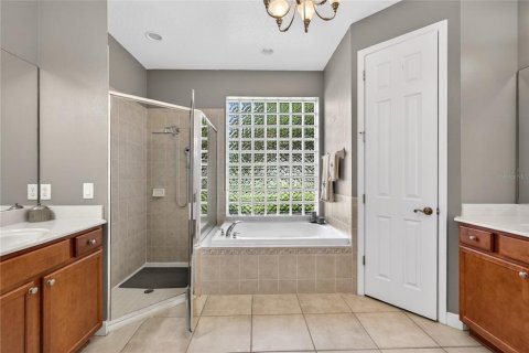 Casa en venta en Grand Island, Florida, 3 dormitorios, 172.52 m2 № 2102857 - foto 19