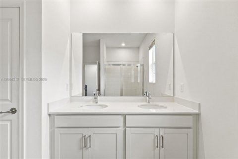 Villa ou maison à vendre à Port St. Lucie, Floride: 3 chambres, 153.94 m2 № 2282151 - photo 18
